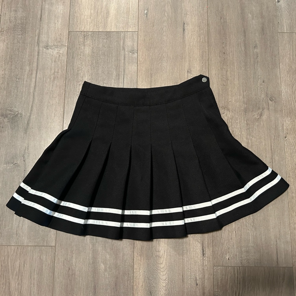 H&M Black Tennis Skirt